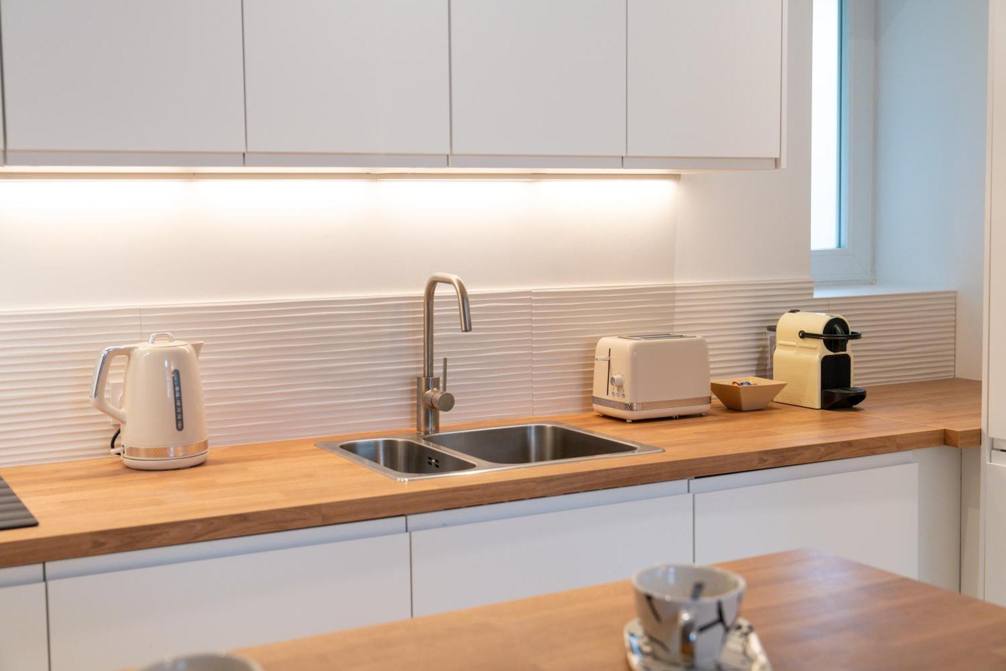 Velvet - Best Keys - Maison Duplex Elegante - Plein Centre Ville - Deco Minimaliste & Cosy - Literie Haut De Gamme - 2 Chambres Separees - Lit Queen Size & 1 Canape Convertible - Smart Tv - Wifi Fibre - Check-In Autonome Sens Esterno foto