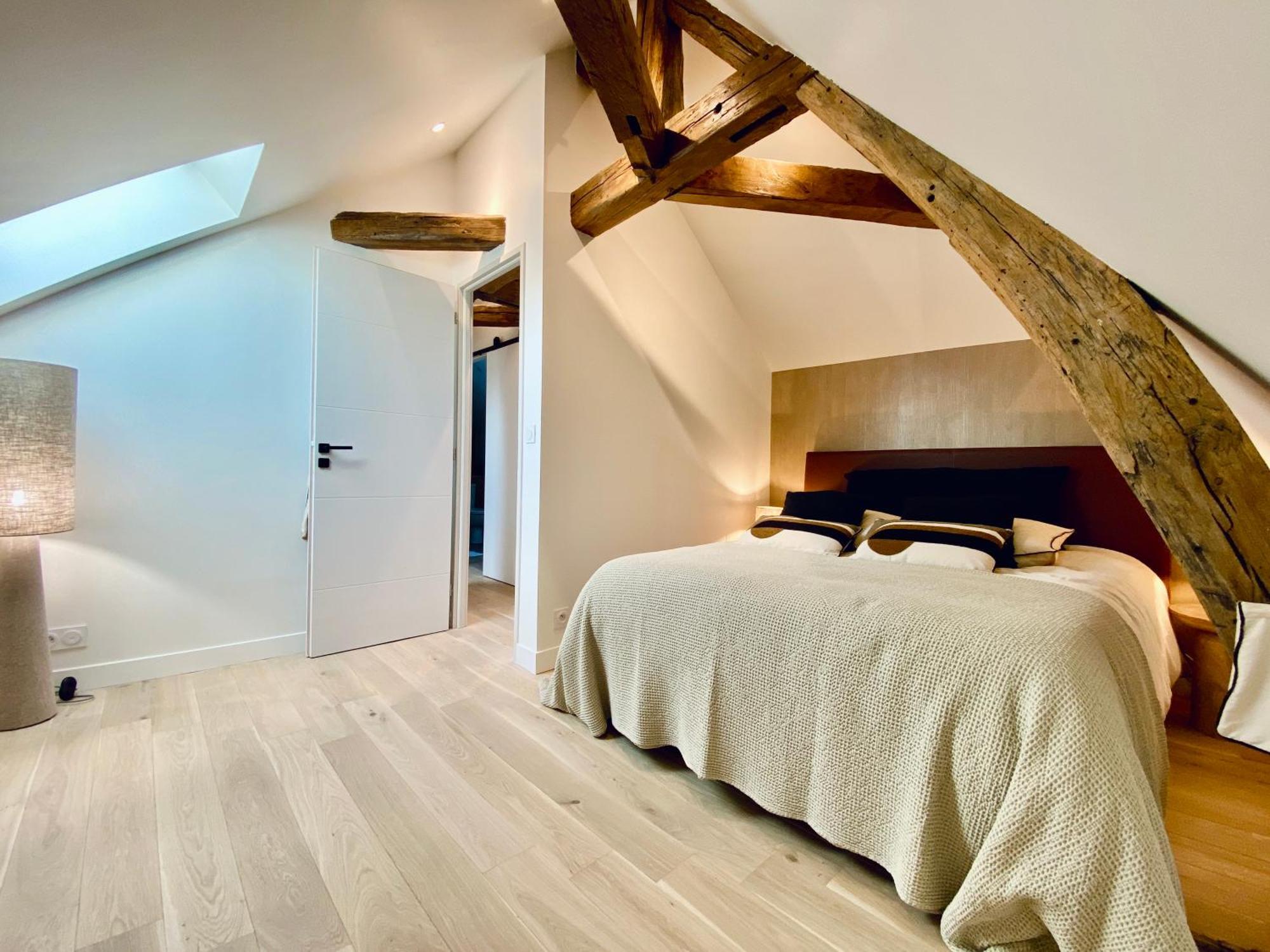 Velvet - Best Keys - Maison Duplex Elegante - Plein Centre Ville - Deco Minimaliste & Cosy - Literie Haut De Gamme - 2 Chambres Separees - Lit Queen Size & 1 Canape Convertible - Smart Tv - Wifi Fibre - Check-In Autonome Sens Esterno foto